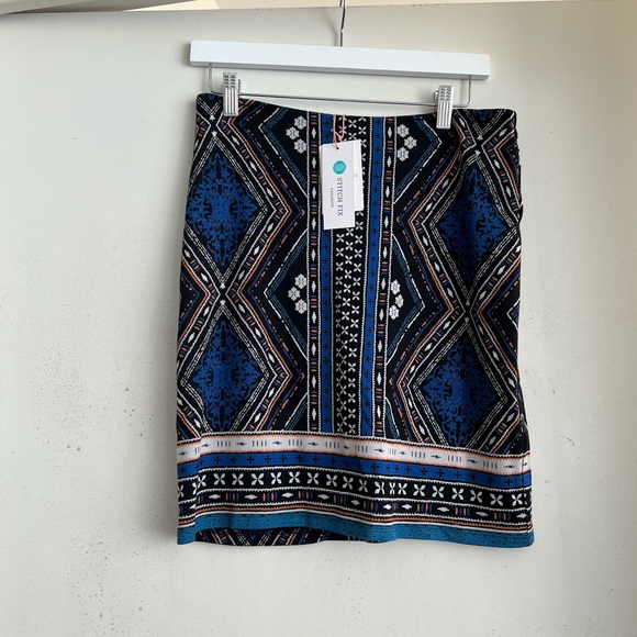 Stitch Fix Skies are Blue Ponte Knit Skirt NWT - Picture 1 of 4